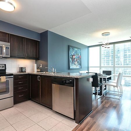 Napa Furnished Suites At Cn Tower & Maple Leaf Square Toronto Dış mekan fotoğraf