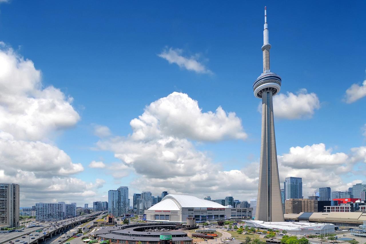 Napa Furnished Suites At Cn Tower & Maple Leaf Square Toronto Dış mekan fotoğraf
