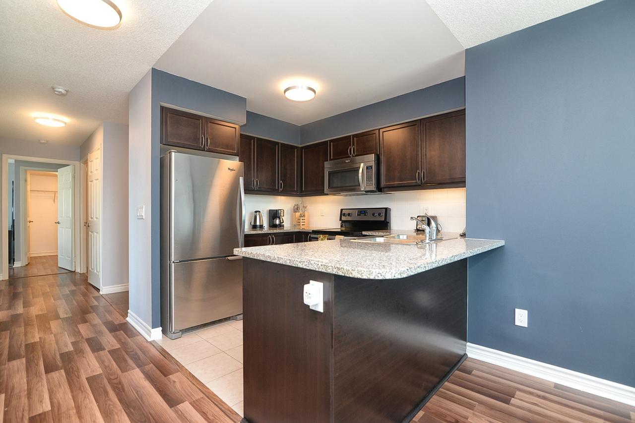 Napa Furnished Suites At Cn Tower & Maple Leaf Square Toronto Dış mekan fotoğraf