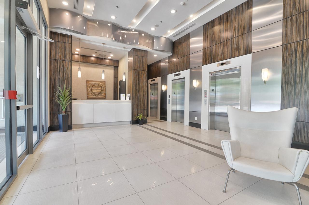 Napa Furnished Suites At Cn Tower & Maple Leaf Square Toronto Dış mekan fotoğraf